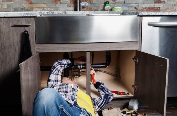 Best Clogged Drain Plumber  in Mcdonald, OH